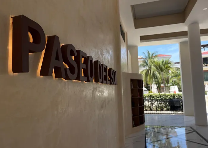 Luxury Oasis In Playacar - Tropical Pool * Playa del Carmen